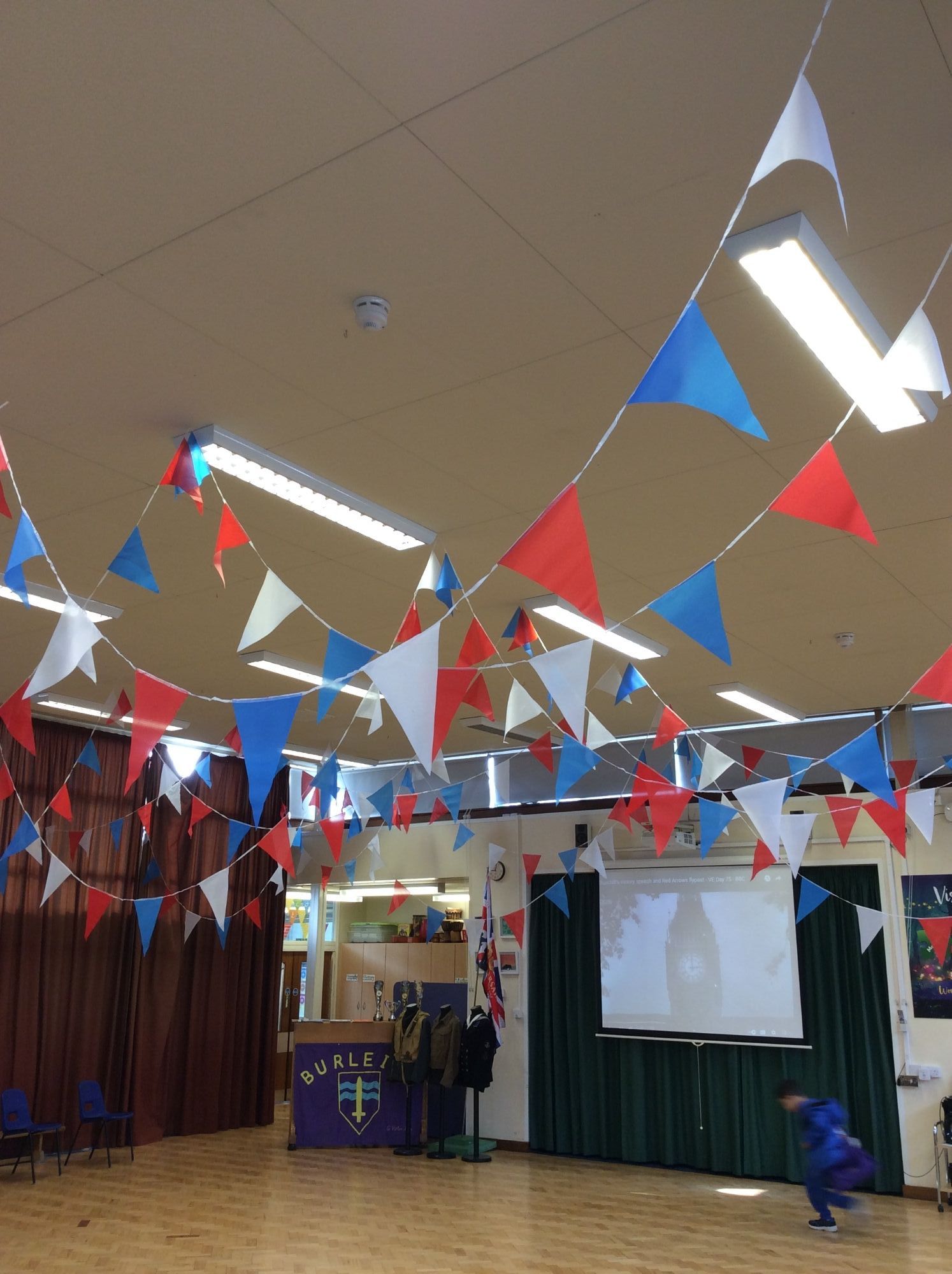 Bunting in the hall