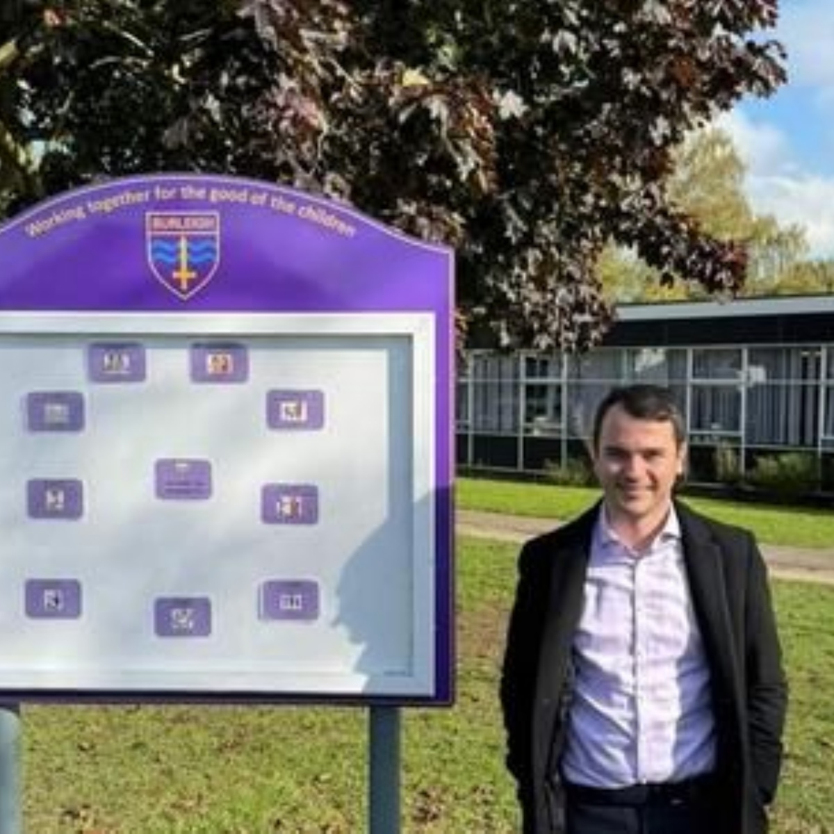 Burleigh Primary School - Our Local MP visits Burleigh
